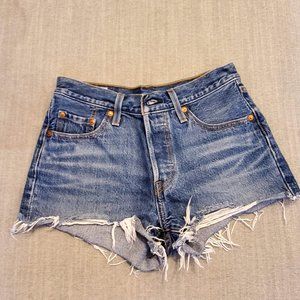 Levi's 501 Cutoff Shorts in Indigo Avenue (medium wash)